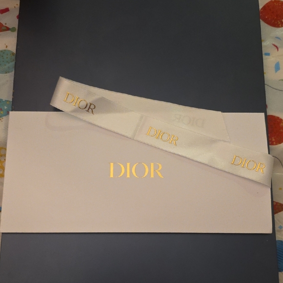 Christian Dior Receipt White Envelope Holder With Ribbon - Picture 1 of 5